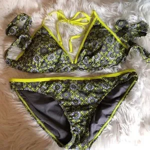 Converse shop bikini top